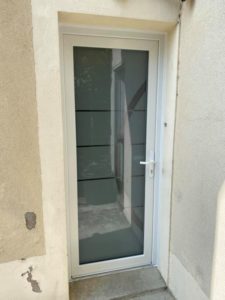 porte d'entrée en pvc blanc 70 mm